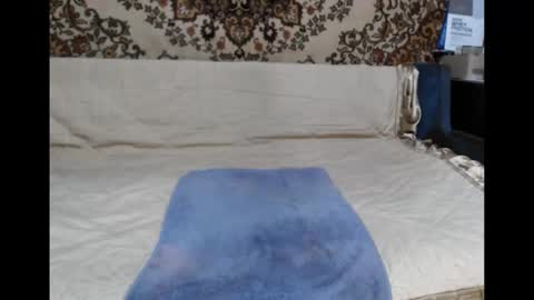 Snapshot of alanstrongs chatting on November 2025 03:39:01 AM AlanStrongs online show from November 2025 03:39:01 AM