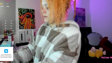 Caro online show from December 2024 01:57:02 PM