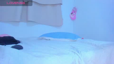 Snapshot of alaska_drew chatting on December 2024 04:02:02 AM Alaska online show from December 2024 04:02:02 AM