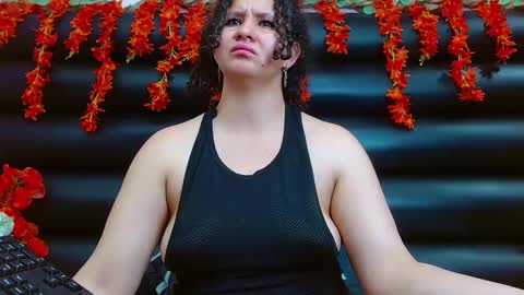 AlaSmith  online show from February 2025 08:35:01 AM