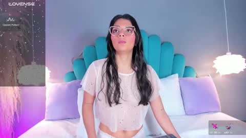 Snapshot of alassiahocthner chatting on September 2025 11:34:02 AM Alassia Hocthner online show from September 2025 11:34:02 AM