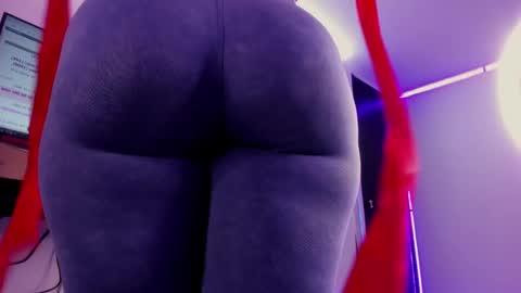 albaandthayron online show from February 2025 12:08:01 PM