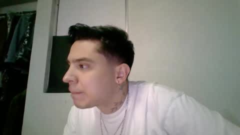 alber753713 online show from June 2026 06:27:01 AM