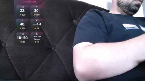 Snapshot of albertbellecpl chatting on March 2026 10:32:01 AM AlbertBelle online show from March 2026 10:32:01 AM