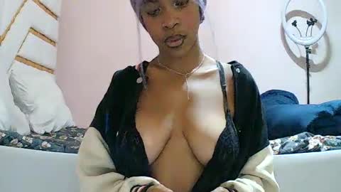 Snapshot of albertine1504 chatting on July 2026 09:58:02 PM albertine1504 online show from July 2026 09:58:02 PM