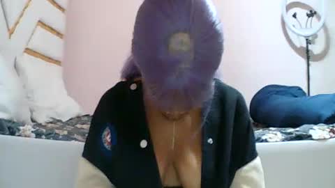 Snapshot of albertine1504 chatting on July 2026 07:05:02 PM albertine1504 online show from July 2026 07:05:02 PM