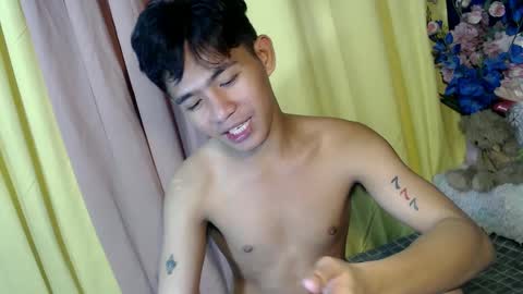 Snapshot of albertx_destroyer69 chatting on January 2025 12:33:01 PM Albert online show from January 2025 12:33:01 PM