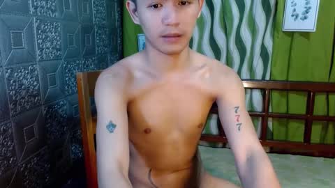 Snapshot of albertx_destroyer69 chatting on January 2025 05:35:01 PM Albert online show from January 2025 05:35:01 PM