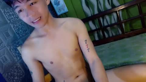 Snapshot of albertx_destroyer69 chatting on February 2025 05:35:01 AM Albert online show from February 2025 05:35:01 AM