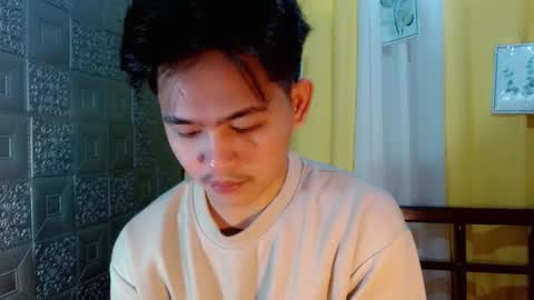 Snapshot of albertx_destroyer69 chatting on October 2025 06:12:01 PM Albert online show from October 2025 06:12:01 PM