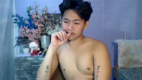 Snapshot of albertx_destroyer69 chatting on May 2026 03:02:01 AM Albert online show from May 2026 03:02:01 AM