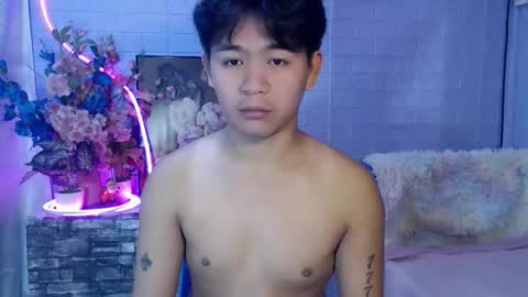 Snapshot of albertx_destroyer69 chatting on May 2026 01:00:01 AM Albert online show from May 2026 01:00:01 AM