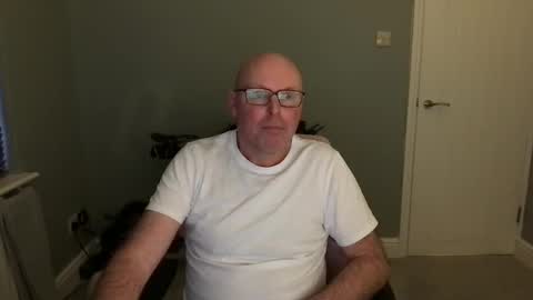 Snapshot of alc300170 chatting on January 2025 07:55:02 AM alc300170 online show from January 2025 07:55:02 AM