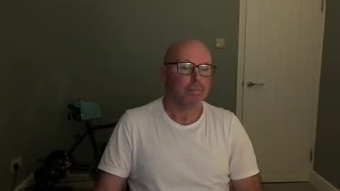 Snapshot of alc300170 chatting on October 2025 05:30:02 AM alc300170 online show from October 2025 05:30:02 AM