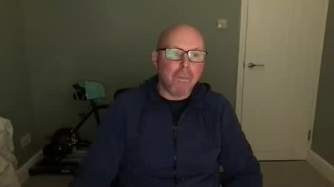 Snapshot of alc300170 chatting on October 2025 06:03:02 AM alc300170 online show from October 2025 06:03:02 AM