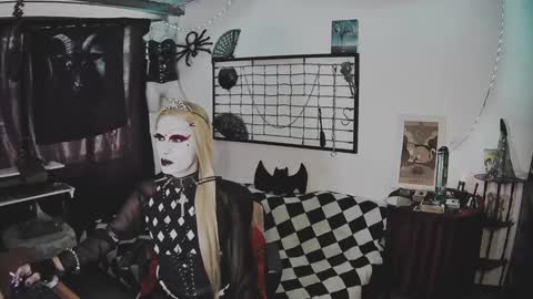 Mistic witch online show from January 2025 07:05:01 PM