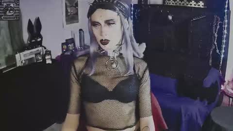 Mistic witch online show from February 2026 06:10:01 AM