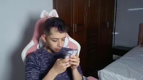 ALEC ANDREWS online show from September 2025 08:23:01 PM