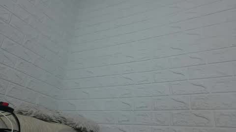 Snapshot of aledina78 chatting on April 2026 03:02:01 PM aledina78 online show from April 2026 03:02:01 PM