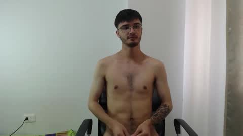 Snapshot of aleex_miller chatting on September 2025 11:44:02 AM aleex_miller online show from September 2025 11:44:02 AM