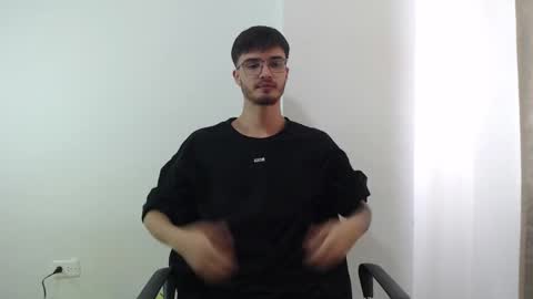 Snapshot of aleex_miller chatting on September 2025 04:30:01 PM aleex_miller online show from September 2025 04:30:01 PM