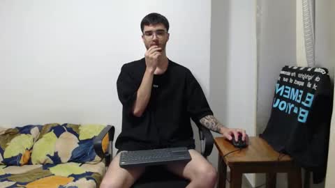 Snapshot of aleex_miller chatting on October 2025 02:12:02 AM aleex_miller online show from October 2025 02:12:02 AM