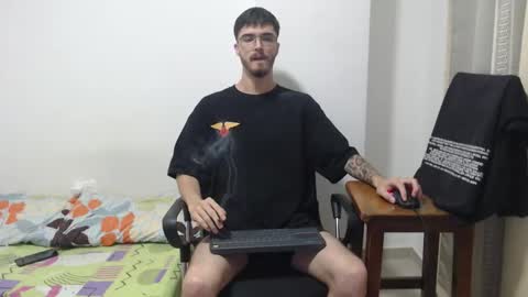 Snapshot of aleex_miller chatting on November 2025 10:31:01 AM aleex_miller online show from November 2025 10:31:01 AM