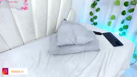 Roxana online show from February 2025 08:07:02 AM