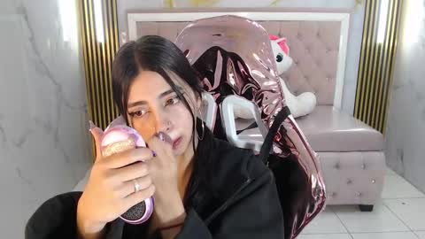 Ale online show from December 2025 01:05:01 PM