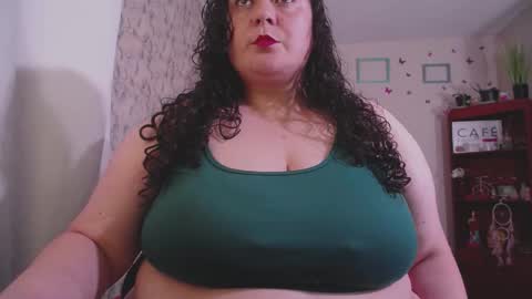 Snapshot of aleia_taylor chatting on January 2025 03:37:01 AM aleia taylor online show from January 2025 03:37:01 AM