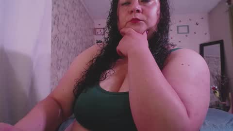 Snapshot of aleia_taylor chatting on February 2025 04:44:02 AM aleia taylor online show from February 2025 04:44:02 AM