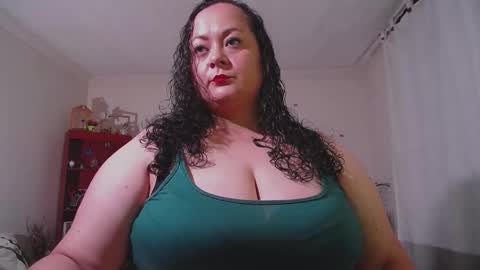 Snapshot of aleia_taylor chatting on September 2025 05:11:02 AM aleia taylor online show from September 2025 05:11:02 AM