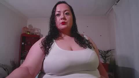 Snapshot of aleia_taylor chatting on October 2025 02:21:02 AM aleia taylor online show from October 2025 02:21:02 AM