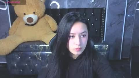 aleja online show from December 2025 08:05:01 PM