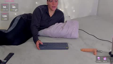 Snapshot of aleja_rossi chatting on March 2026 01:05:02 PM Aleja online show from March 2026 01:05:02 PM