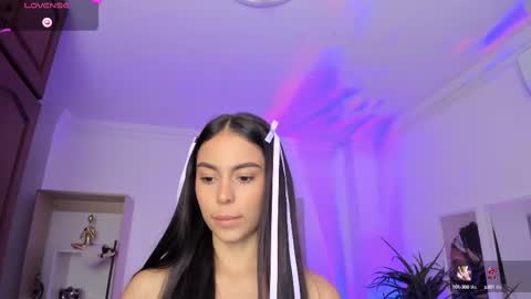 Alejandra online show from March 2025 02:23:02 PM