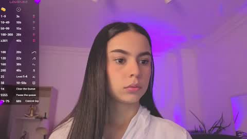 Alejandra online show from July 2026 11:01:02 AM