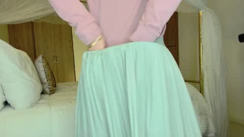 Snapshot of alejadollts chatting on April 2026 11:36:01 PM ALEJADOLLTS online show from April 2026 11:36:01 PM