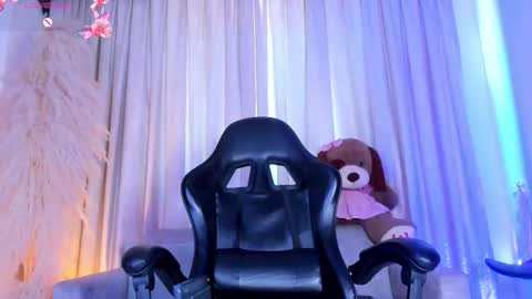 Snapshot of alejagarcia_ chatting on March 2026 09:08:01 PM CUTE ALEJA online show from March 2026 09:08:01 PM