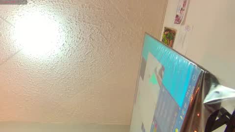 Snapshot of alejandra_martinss chatting on June 2026 12:37:01 PM alejandra martins online show from June 2026 12:37:01 PM
