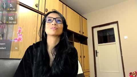 Alejandra online show from January 2025 01:08:02 PM