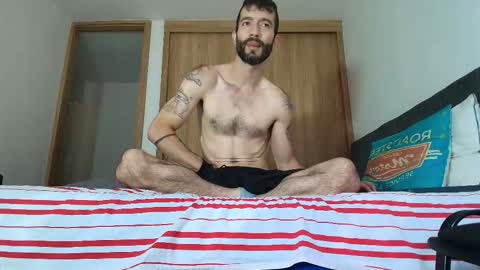 Alejandro Hernndez online show from November 2025 08:21:02 PM