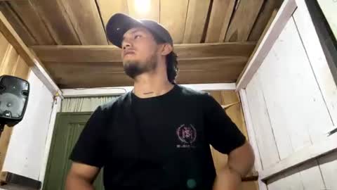alejandro_miuller online show from July 2026 11:51:02 PM