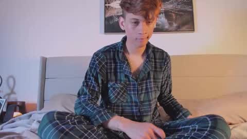 Snapshot of alejandroalvarez1613 chatting on March 2026 10:35:01 PM Alex online show from March 2026 10:35:01 PM