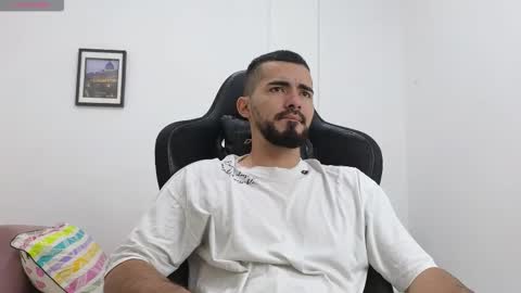 Snapshot of alejandroo_7 chatting on February 2026 04:03:02 PM alejandroo_7 online show from February 2026 04:03:02 PM