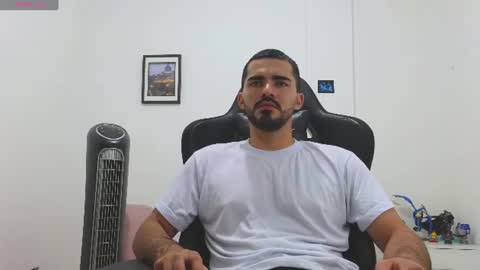 alejandroo_7 online show from June 2026 11:28:01 PM