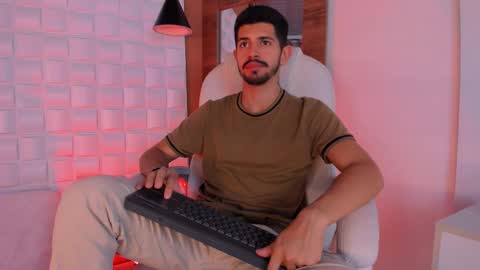 Alejo  online show from October 2025 03:40:02 AM