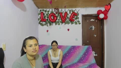 zoe and Kataleya online show from February 2025 12:31:01 PM