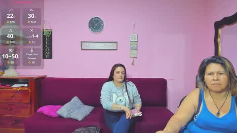 zoe and Kataleya online show from October 2025 12:06:01 PM