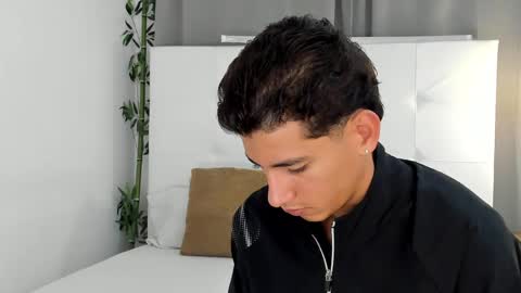 alejo_exotic online show from June 2026 12:17:01 PM